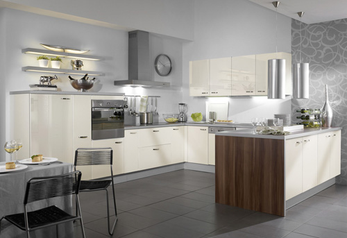 ������I(y��)��������Σ�C �\�ő�(y��ng)�в����L�ðl(f��)չ