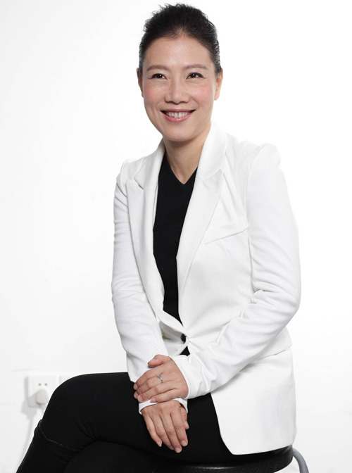 葉檀：不要因?yàn)槿嗣駧艆R率而擔(dān)心股市樓市