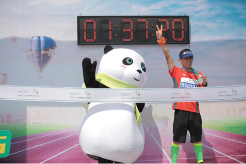 ȫ�ѼҾӡ�2017�P(y��ng)���b���(gu��)�H����R����ِ�_(k��i)Ļ �������~һ�絽��(ch��ng)���