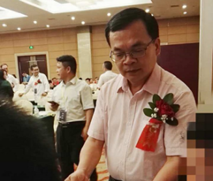 巴德士集團(tuán)董事長：方學(xué)平先生的另一面