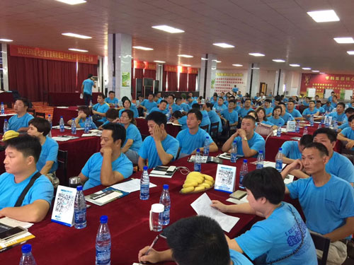 �F���N�l(w��i)�������ǅ^(q��)���N�̕�¡�����_