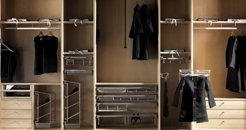 打入年輕化市場 衣柜企業(yè)如何“煥新顏”