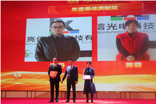 ���ʮɫ������ȴ��p  ��(y��u)���T���@��