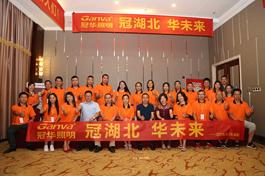 ����h����������A��Ş��׌����ǰһ��