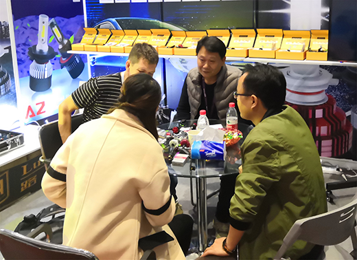 �f(w��n)����Ŀ ·���l(w��i)ʿ������(sh��)��������(zh��n)���Ϻ�չ