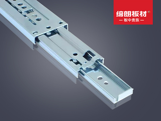 ���ʰ�ģ��������ı��B(y��ng)���� �����e�^