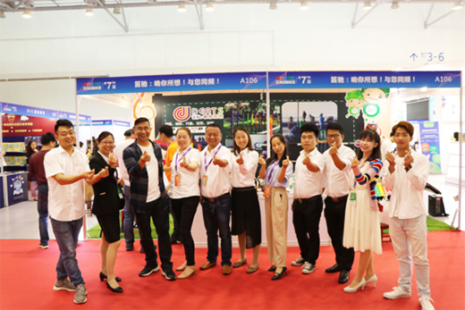 笛馳敲擊樂攜多款臻品 亮相春季亞洲幼教年會(huì)