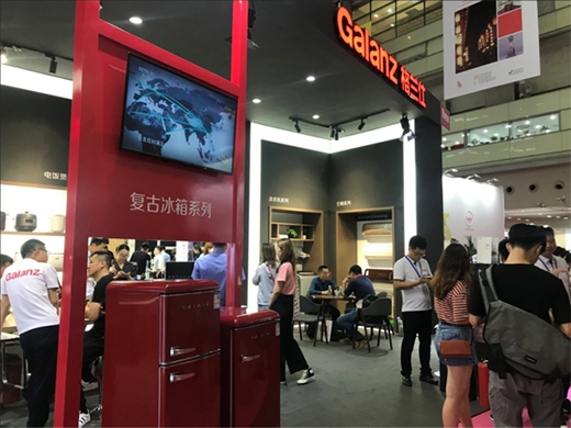 ���m�ˡ��Ї���һ�YƷչ������ �����늑{����ٍ�˚�