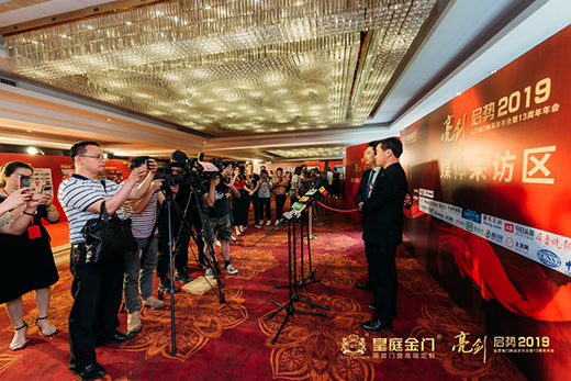 ��ͥ���T �Ƿ���Ʒ����U��