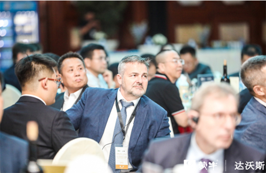 ��ţ�R���ţ��۽���ƷƷ�|(zh��)�����I(l��ng)�Ї�(gu��)��I(y��)�~���������_(t��i)