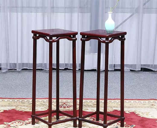 方幾，中國古典家具中既搶眼卻又含蓄的存在