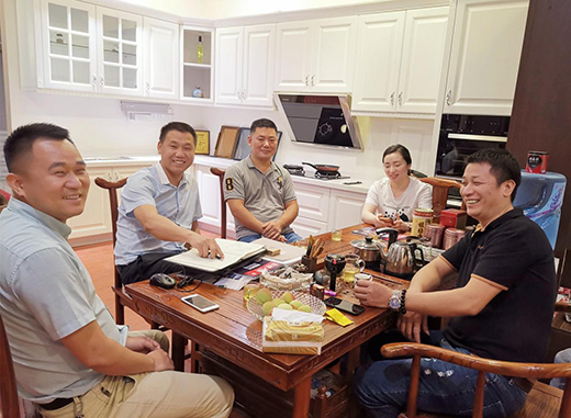 Ʒ��(��i)ȫ�ݶ��� �|ݸ�^(q��)��(j��ng)�N(xi��o)�̕�(hu��)�h�A�M��Ļ