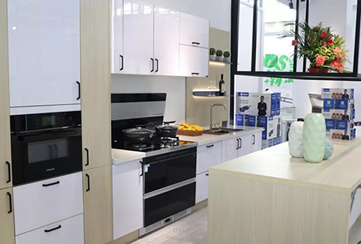 �������������M(f��i)����֮�� ���ИI(y��)������ˮ