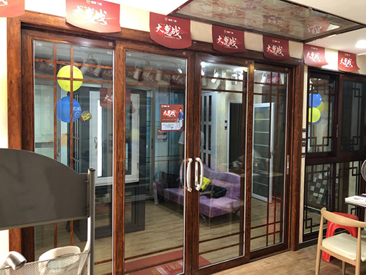 ����T����Ӣ�F����Ј� �y�ֽK���R���Ї�����