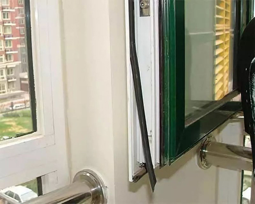 ����Сѩ | �bһ�Ⱥ��T������ůһ��������