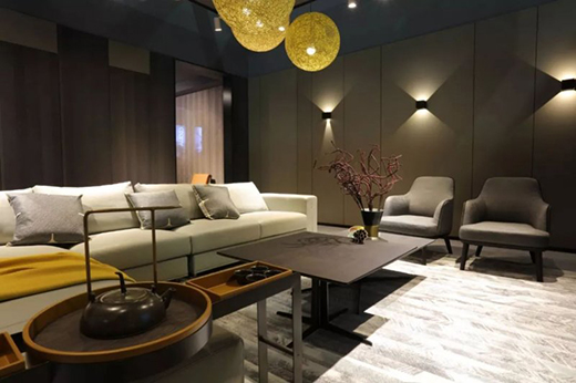 �����r����Ʒ�|(zh��)�r��ح2020�����b�Ǳ�Ȼڅ��?