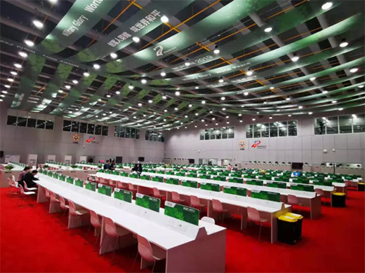 ���߃�(n��i)�������w��������(d��ng)���cδ��(l��i)