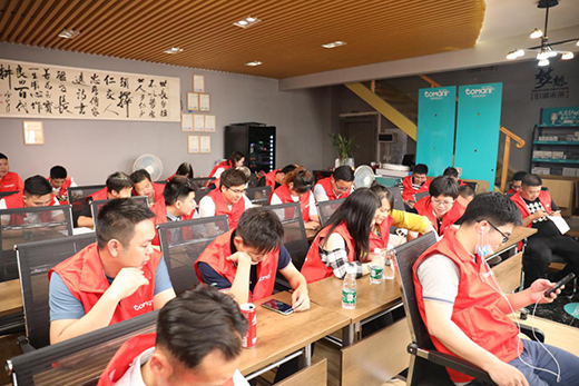 ����������������2020�׼���Ʒ�l(f��)�������𱬾W(w��ng)�j(lu��)