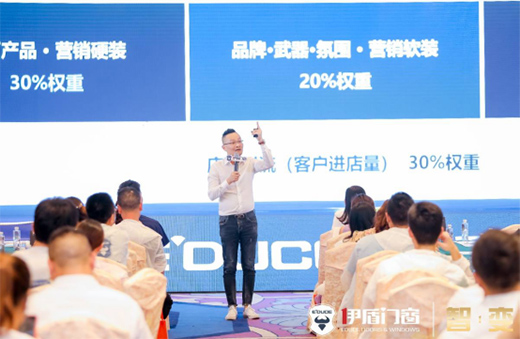 ����ף�R�����T���ھŌý�(j��ng)�N�̑�(zh��n)�Է��(hu��)�A�M��Ļ