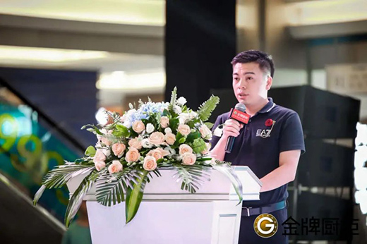 ���ƏN���21�÷��ռ�ʢ�󆢄���Ů���w�Țg�������!