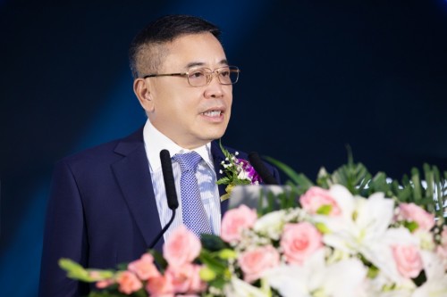 TCL��о�ܡ���(zh��n)�԰l(f��)���������xTCL��ȫ���I(l��ng)��֮·