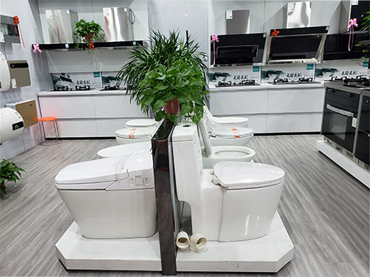 �ġ�ʮһ�����h��(j��ng)�� ���Ʒ�|���M��һվ