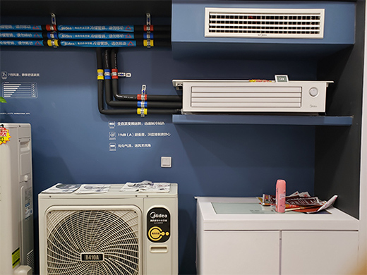 �ġ�ʮһ�����h��(j��ng)�� ���Ʒ�|���M��һվ