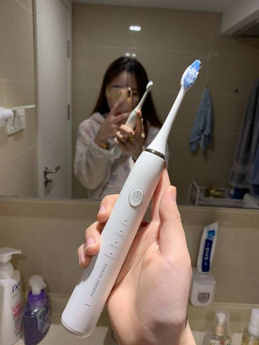 �ϘO��늄���ˢ���r7.9�����N25�f֧��С�׸иţ���ɶ����?��