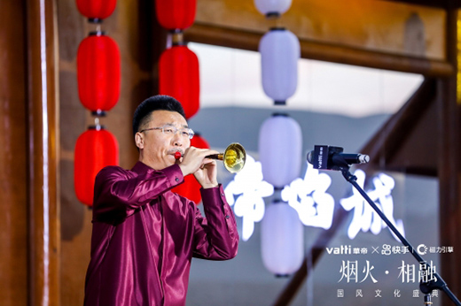 �A�ۡ����֡�����•���ڇ��L(f��ng)�Ļ�ʢ�䡱����푶ػʹ�Į����