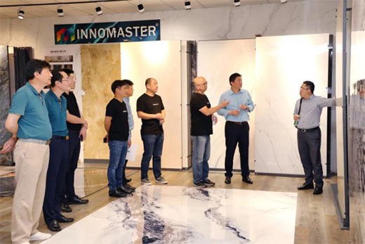 ʥ�󼯈F(tu��n)�����L�ʸ߹��W�R��(chu��ng)����� ���^�������ٰl(f��)չ!