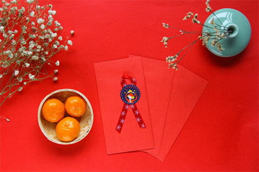 �̼��V����������һ�����Ҿӡ��Ú�ɫ��