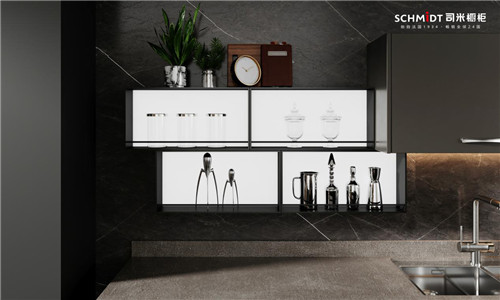 ����˾�י���Ī��˹�جF(xi��n)��(j��ng)�������