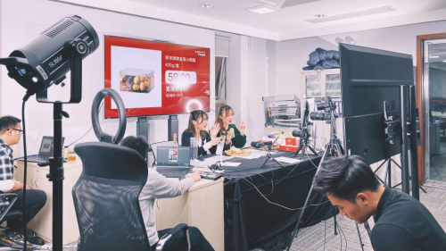 �M�@�g���c����!�����خa(ch��n)�M(j��n)܊�������M(f��i)���a(ch��n)�I(y��)�I(l��ng)��