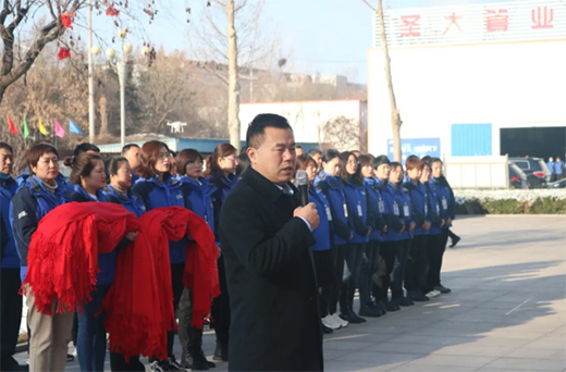 ʥ��ܘI(y��)¡���e���N(xi��o)�۽�(j��ng)�������xʽ