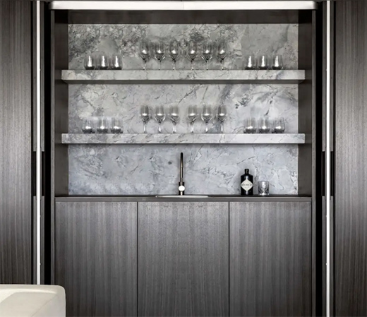 �o����+�߼�����ǻ�{(di��o)ʮ��ĘO�����x