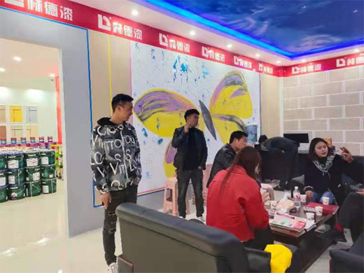 ����ӭ�x �ֵ����F�ݮ���(ji��)�з���(w��)����ʢ���_�I(y��)