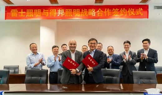 ����(li��n)������ʿ�����c�ð������_����ȑ�(zh��n)�Ժ���