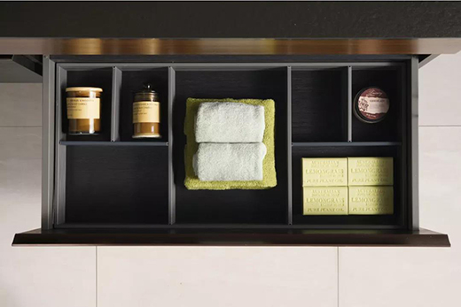 FAENZA�׿��Z˹ϵ�У��PҊ�������W