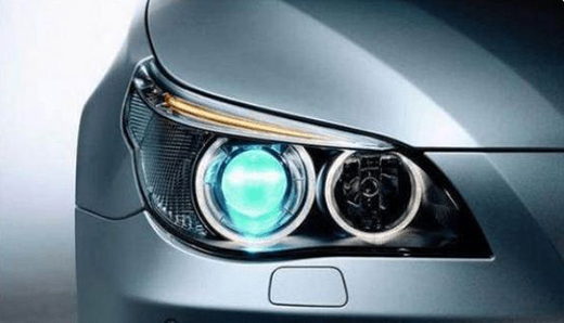 ��܇���õ����N���������u�ء�믚���LED���x�Ă�����