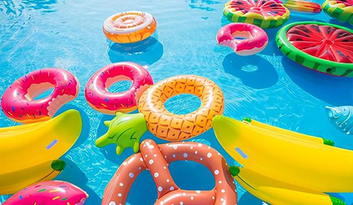 ��˹�Ǳ�����֮���������ռ������ß����c���ӭ������