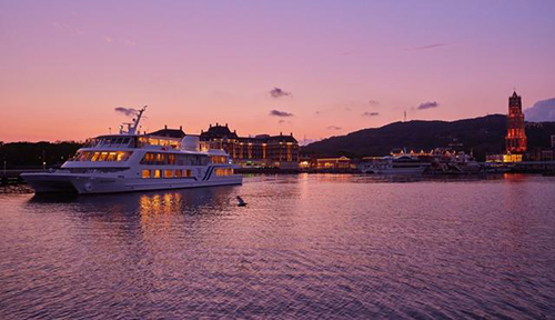 ��˹�Ǳ�����֮���������ռ��䣬�ß����c���ӭ������