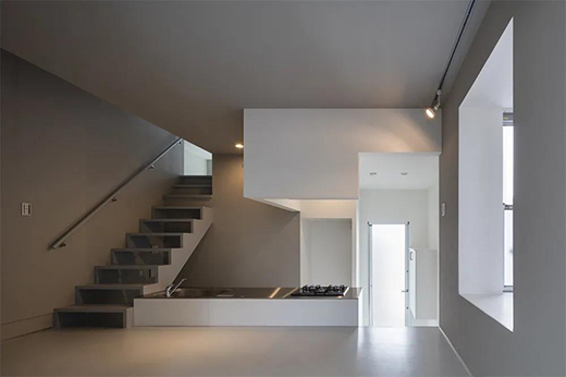 �����ᡤɫ�ʴ�|������ɰ�q�����[һ��(ch��ng)�ǿ�֮��!