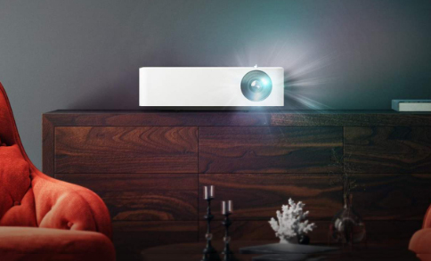 LG�Ƴ���һ���yʽLEDͶӰ�xּ���ṩ��ͥӰԺ�w�