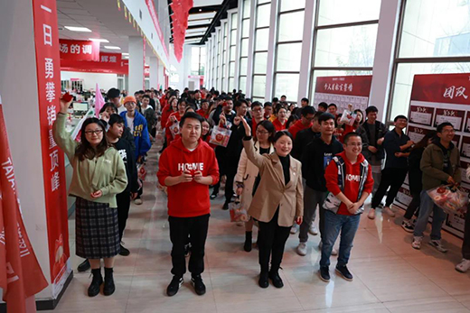 TATAľ�T�pʮһȫ�W(w��ng)�۷e�ɽ��~12.5�|�����T���Ƹ߳�!