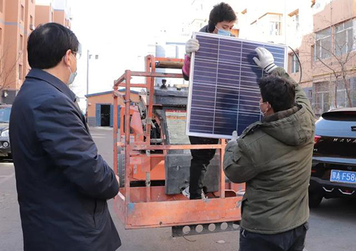 太陽(yáng)能路燈改造，照亮出行路，敞亮居民心