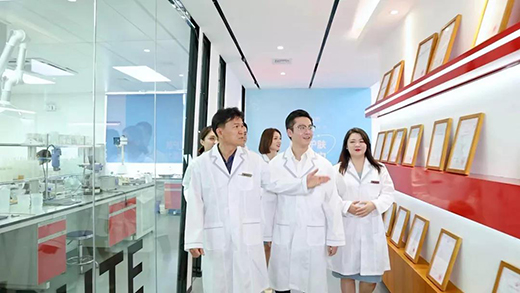 ���ף���ע�ڡ����׵��ߡ�������Ч�o(h��)�w�I(l��ng)����L�����x��