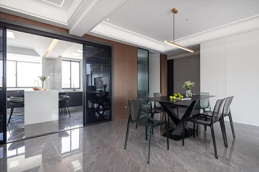 140ƽ�F(xi��n)���L(f��ng)�b�����r(sh��)�М�ܰ�Ŀ͏d���o(w��)������픺�(ji��n)����(y��u)��