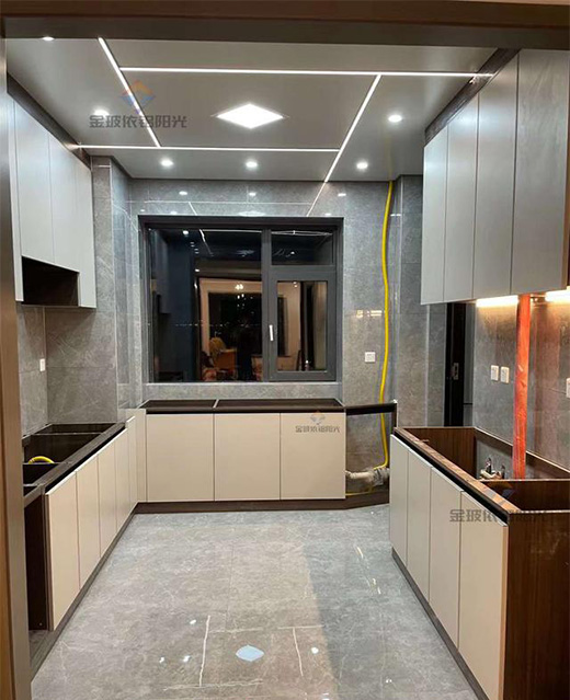 ӭ����ǰ��ȫ�X�Ҿ����~����|(zh��)���l(f��)չ�����A��