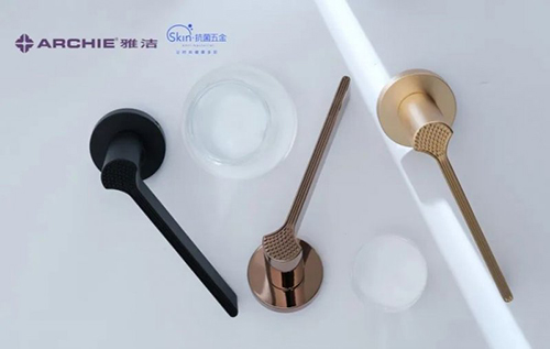 �ŝ���������iSkin�������׌�����r(sh��)�ж��