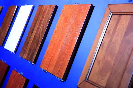 ���(y��ng)ˮ���c����ľ�I(y��)�_(d��)�ɑ�(zh��n)�Ժ������������(l��i)�Gɫ������g!